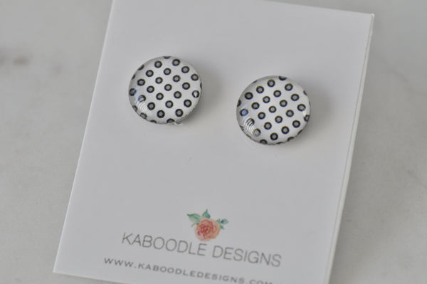 Handmade Artwork Stud Earrings - Polkadot